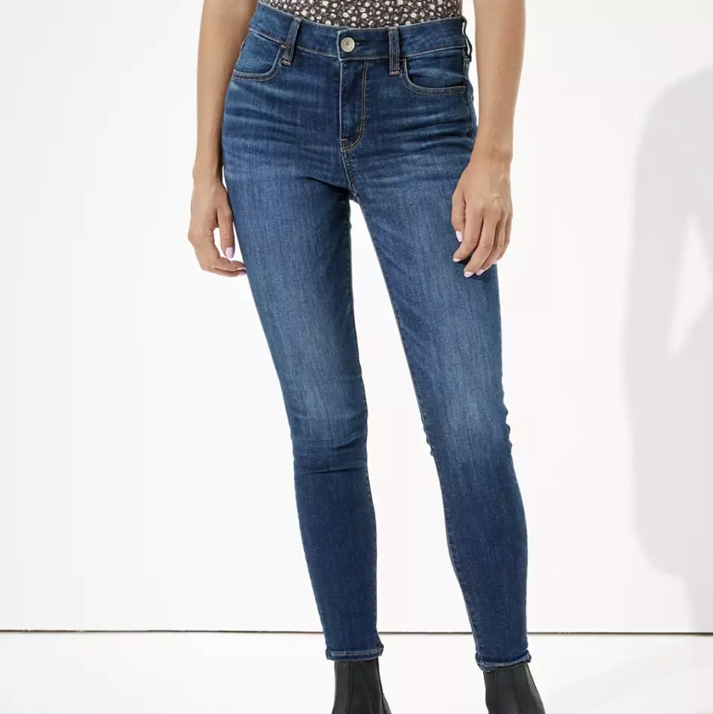 American Eagle Next Level High Waisted Jegging Jeans